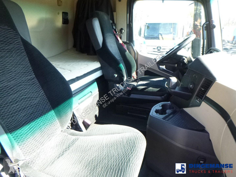 جرار Mercedes 1843 4x2 Euro 6 + ADR