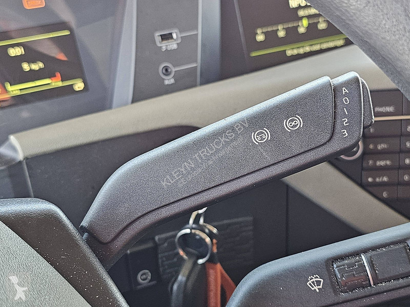 جرار Volvo 420 LNG GAS *JA*