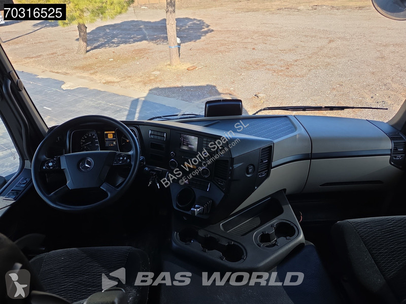 جرار Mercedes 1843 4X2 ClassicSpace Retarder