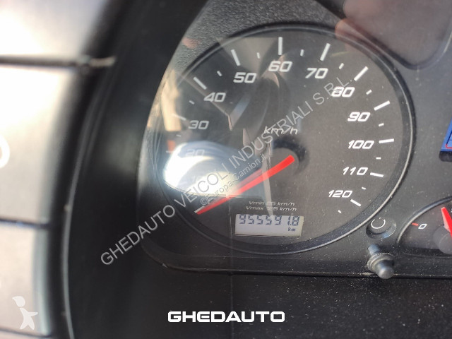 Tahač Iveco TRATTORE STRADALE IVECO STRALIS 460