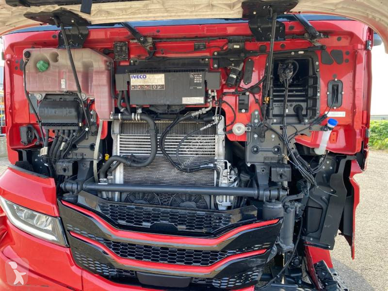 Iveco  tractor unit