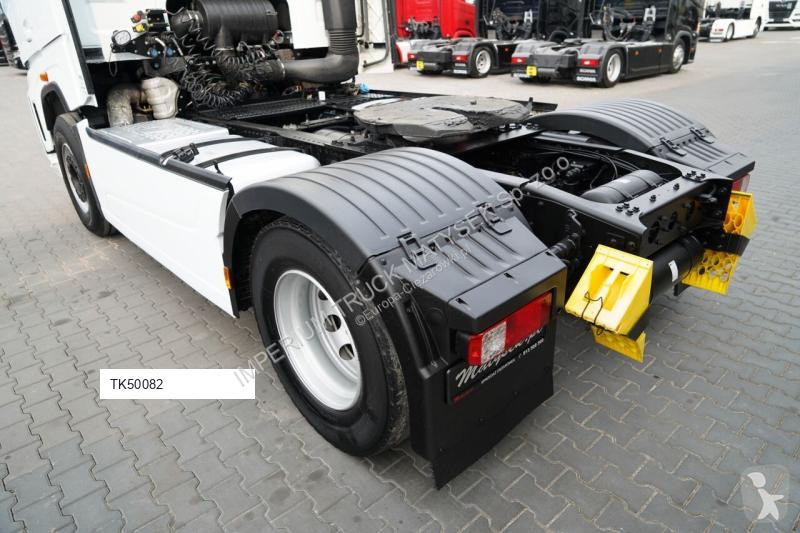 جرار Ford 500