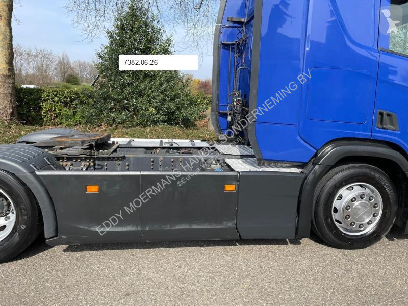Cap tractor Scania R410