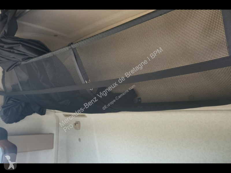 Tahač Mercedes II 1842 StreamSpace 2.3m 6