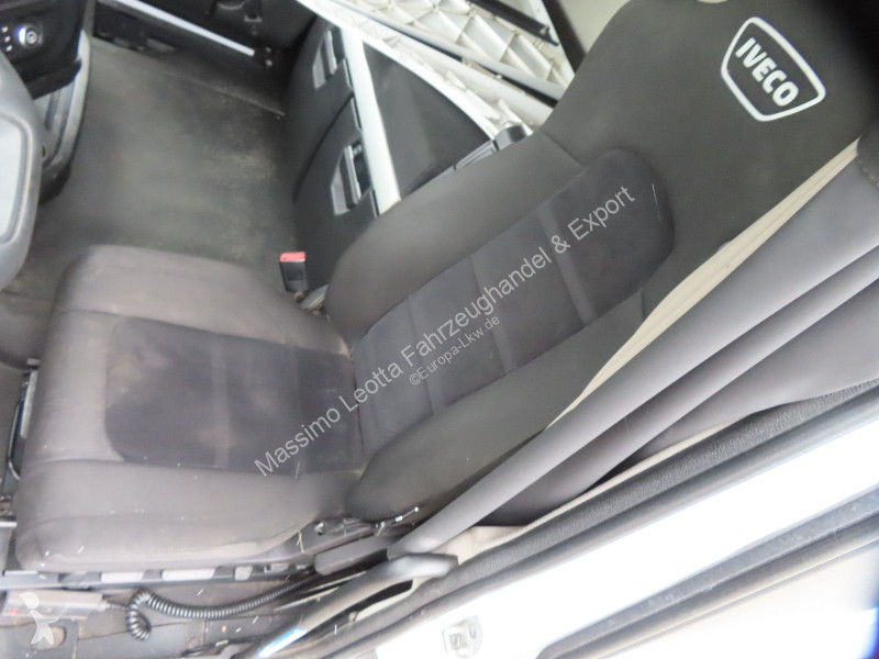 جرار Iveco S-Way 490 Intarder FZ.48