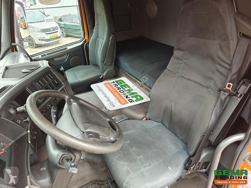Trattore Stradale Volvo 4x2 Globetrotter Euro5...