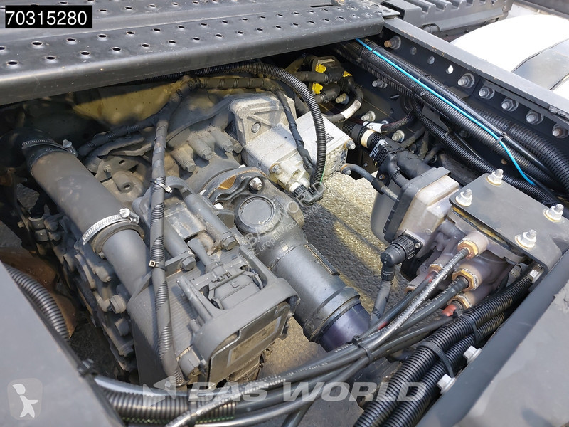 جرار Ford F-Max 500 4X2 Retarder 2xTanks Navi...