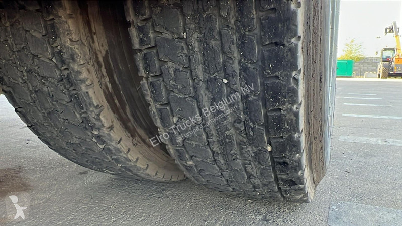 جرار Renault 420 (BOITE MANUELLE / MANUAL GEARBOX)