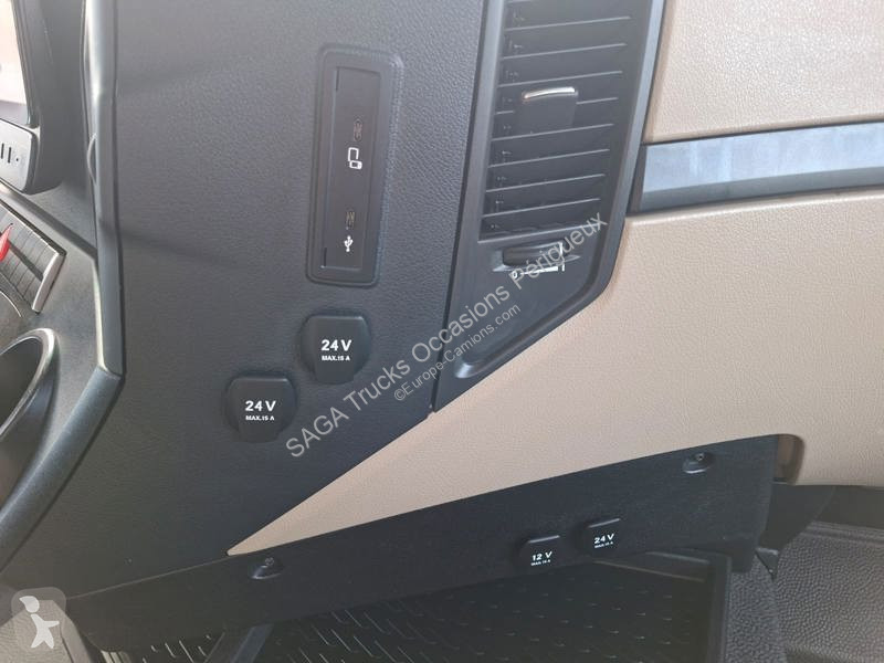 Cabeza tractora Mercedes 1845 LS 4x2...