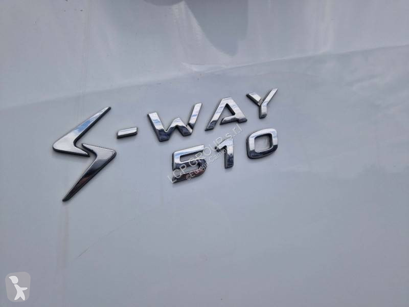 جرار Iveco