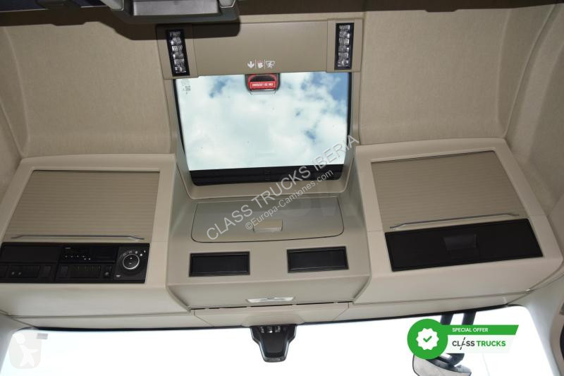 Tracteur Volvo 500 Globetrotter XL Varios
