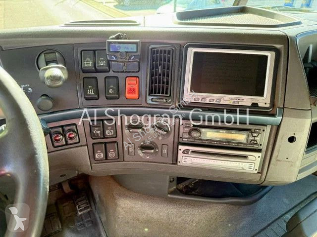 جرار Volvo 400 Kipphydraulik / Euro4 / 352tkm