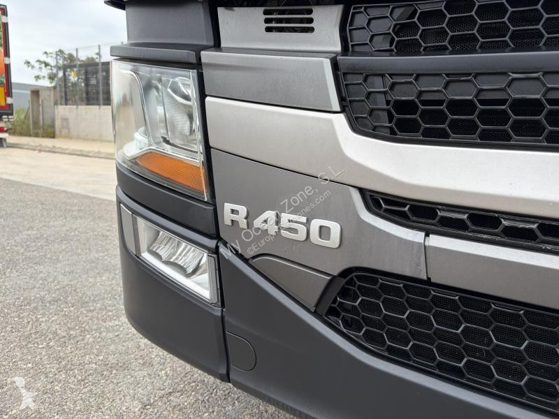 جرار Scania