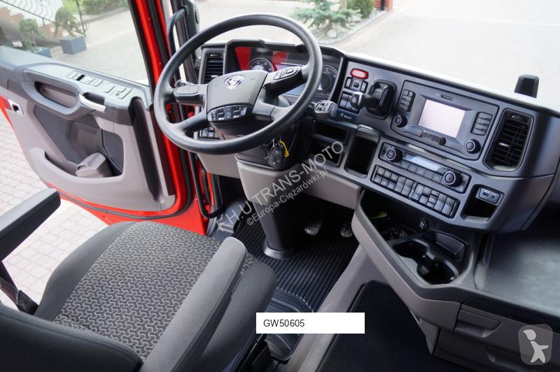 Cap tractor Scania R 460