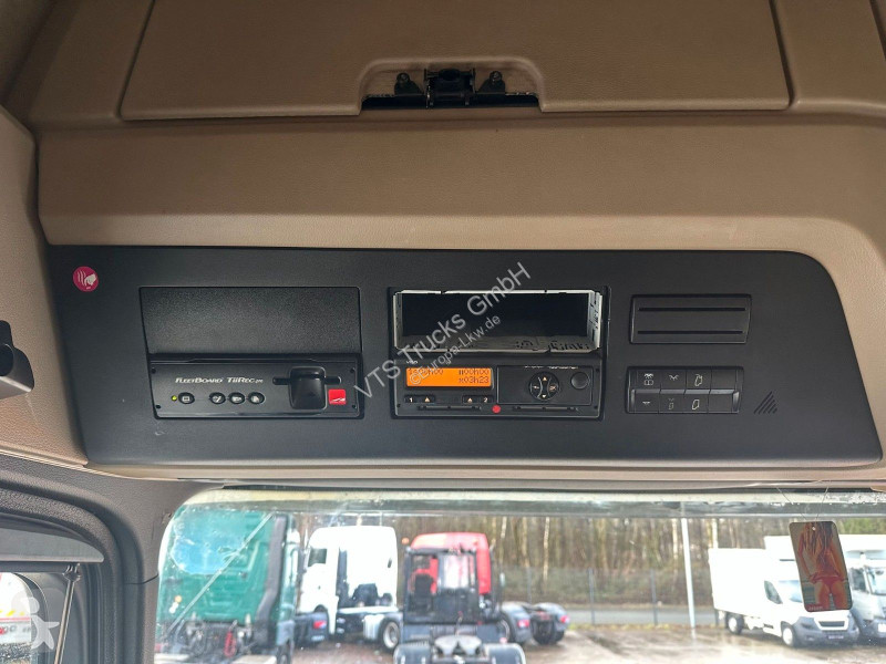Ciągnik siodłowy Mercedes 1845 Euro6 4x2 Voll-Luft