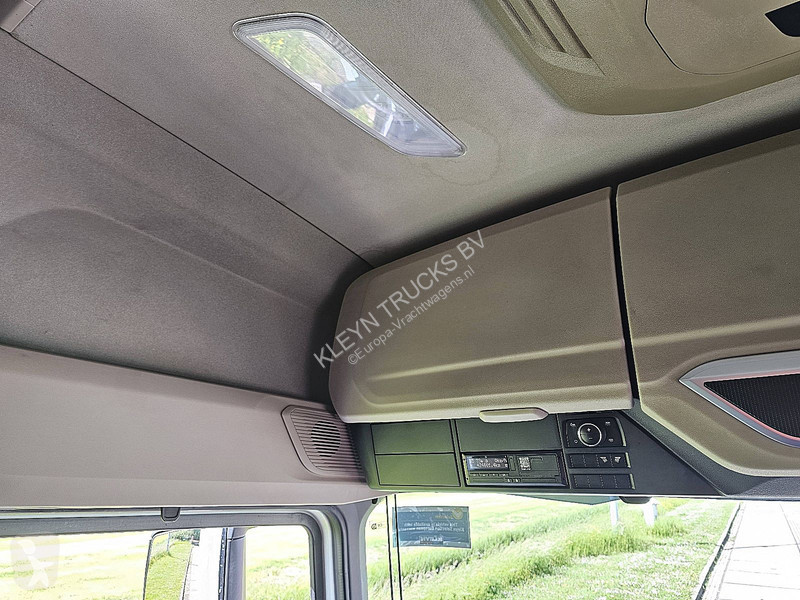 Trekker DAF XG  NIGHT AIRCO 2X TANK