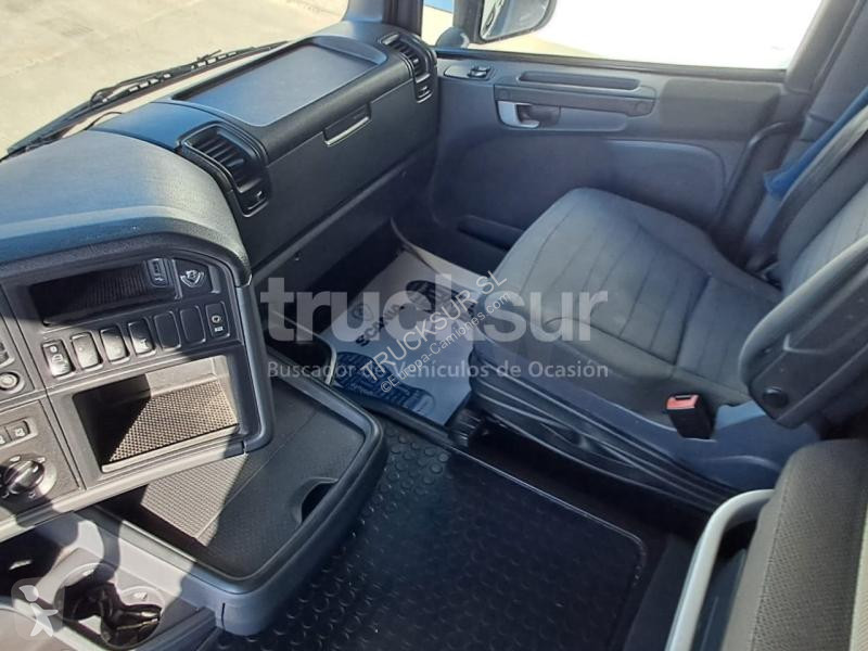 Tracteur Scania 520