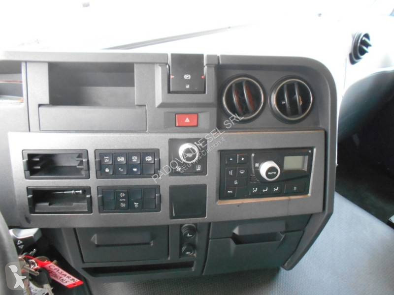 جرار Renault