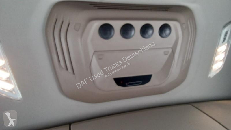 جرار DAF XG  FT 4X2
