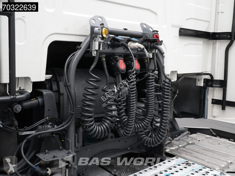 جرار Volvo Aero 500 4X2 XL TC 2xTanks VEB+ ACC CMS