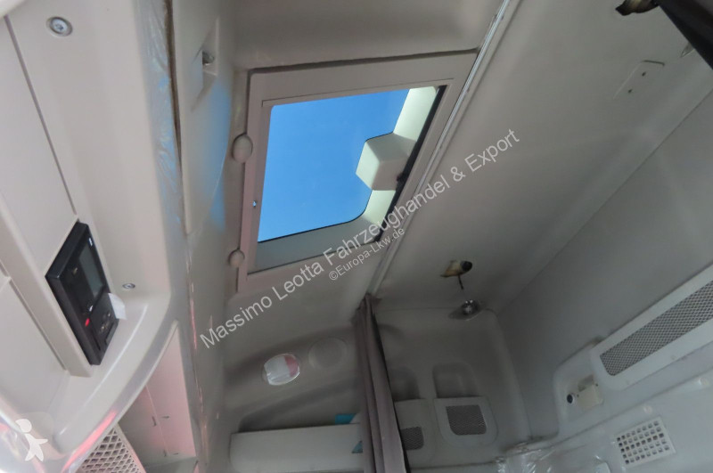 جرار Iveco AS440S40T/P LNG Gas   Fz.nr.88