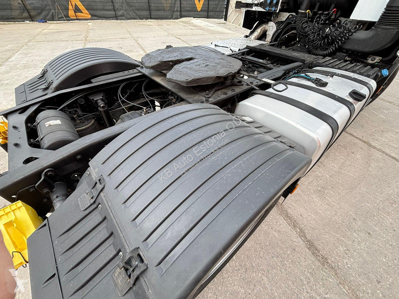 جرار Ford L COMFORT PLUS / SERVICE HISTORY...