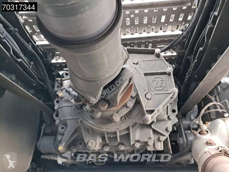 Cabeza tractora DAF XG  4X2 2xTanks Standklima ACC