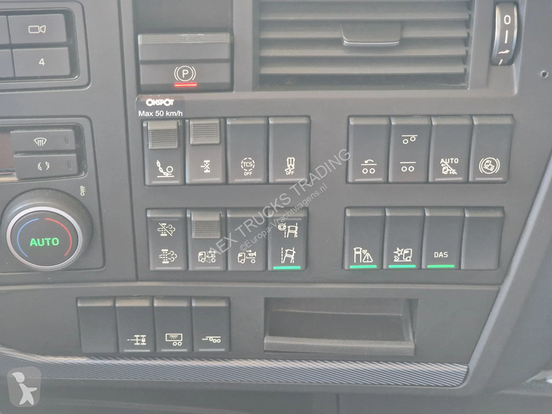 جرار Volvo 13500 Globetrotter XL 6x2 - Retarder...