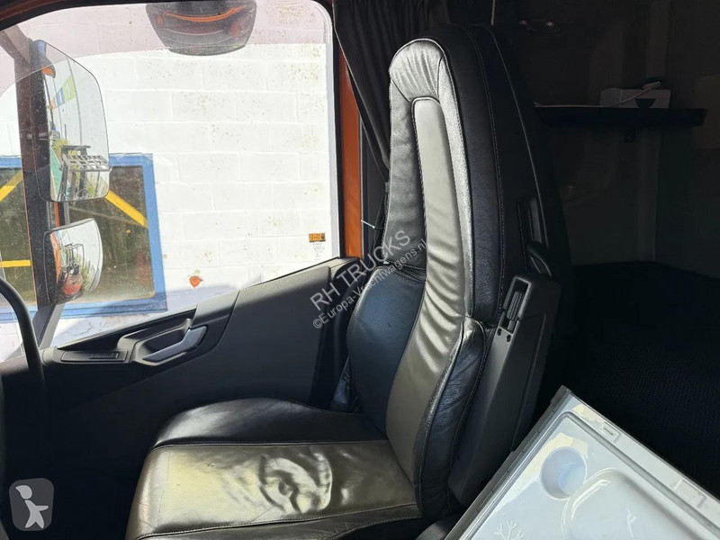 جرار Volvo 4 540, 8X4, 703656 KM