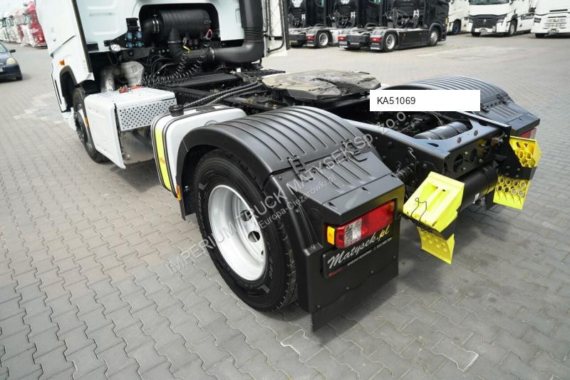 جرار Ford 500