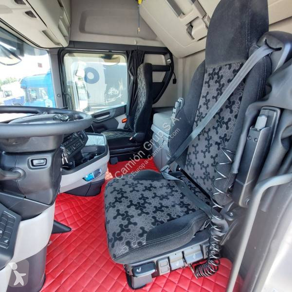 جرار Scania