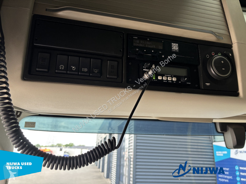 جرار Volvo 750 6x2/4 i.c.m. KWB P3 oplegger met...