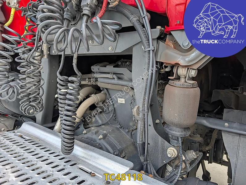 جرار Iveco S-Way 510