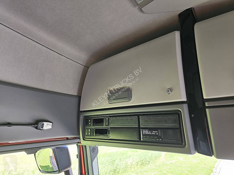 Trekker Renault T 520