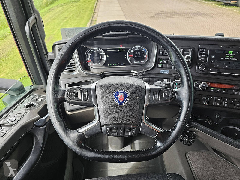 جرار Scania 500