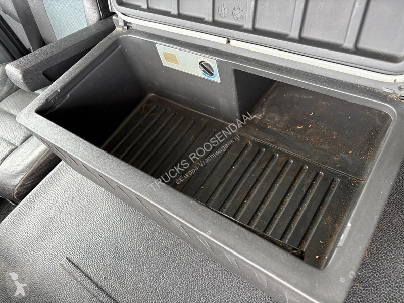 جرار Mercedes 2051 + 4X4 + V8 ENGINE +...