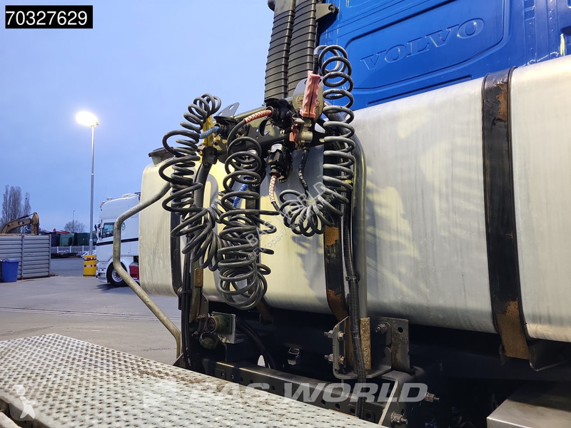 جرار Volvo 500 6X2 Steered Tag axle!...