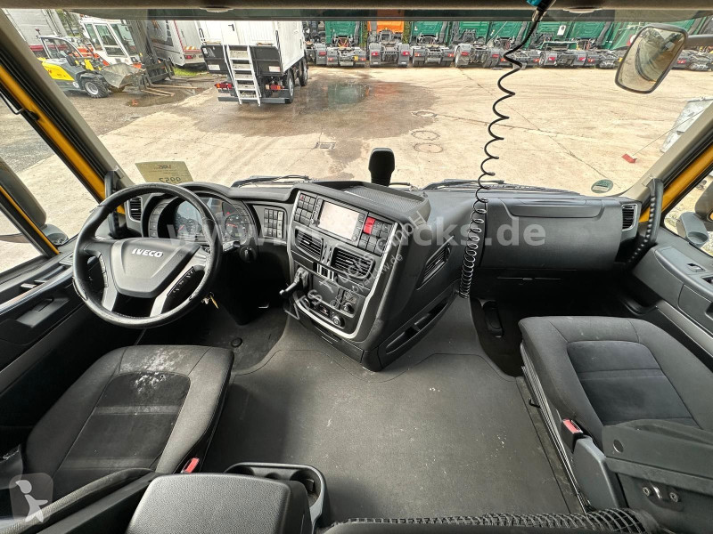 Iveco 460 Euro6 4x2 Blatt-/Luft, Erdgas tractor...