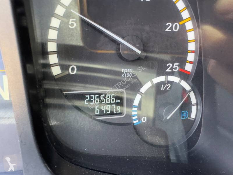 جرار Mercedes