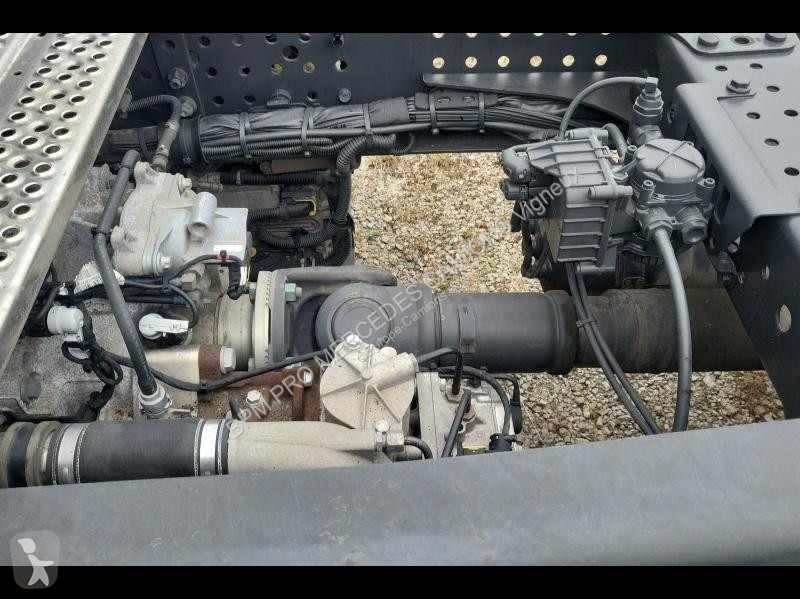 جرار Mercedes II 1842 StreamSpace 2.3m 6