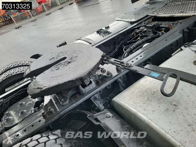 Nyergesvontató DAF 480 4X2 2x Tanks Mega...