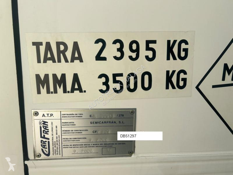 جرار Nissan CABSTAR 35.13 PARA HIELO