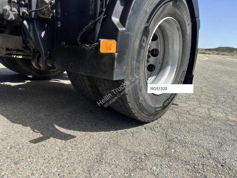 Cabeza tractora Renault T460