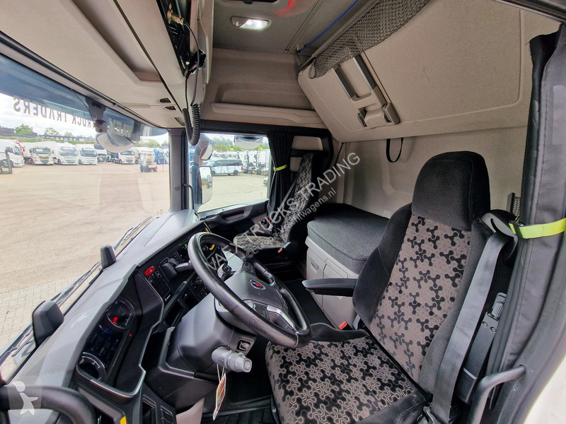 جرار Scania 530S V8 NGS Highline 4x2 - Retarder...