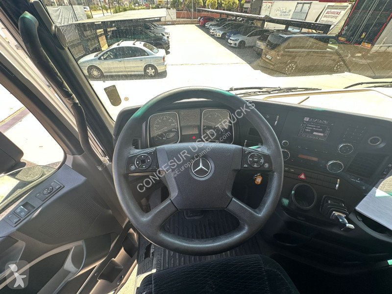 Trekker Mercedes  1845 LS