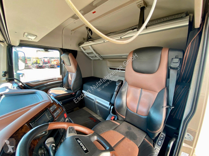 Tracteur DAF XF  | 2x...
