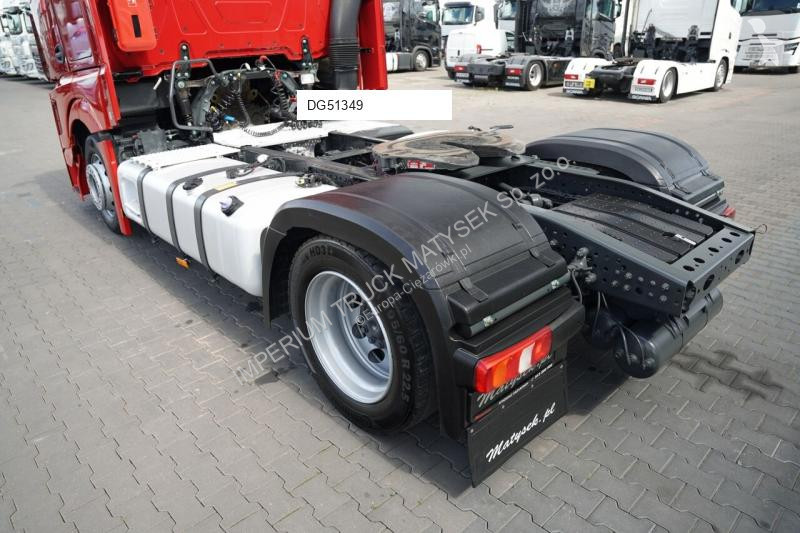 جرار Mercedes ACTROS 1845