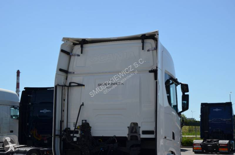 جرار Scania