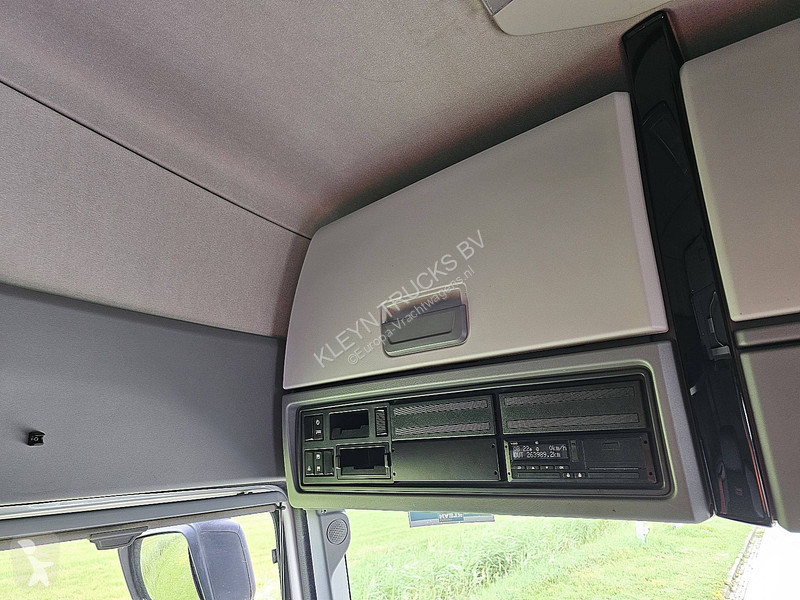 Влекач Renault T 480 HIGH 6X2 EVO DTI13