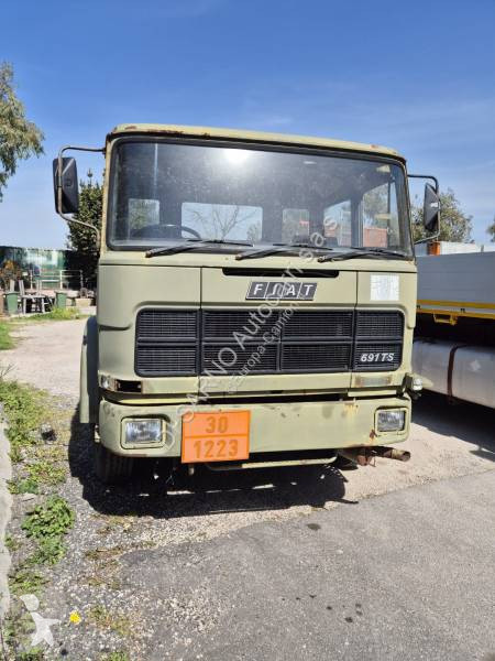 جرار Fiat